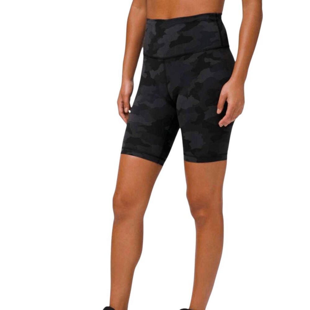 NWOT LULULEMON ATHLETICA Wunder Train Hi-Rise Short 8' Size 6